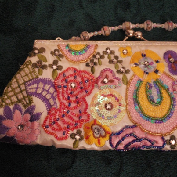 Vintage Beaded Clutch - Picture 5 of 8